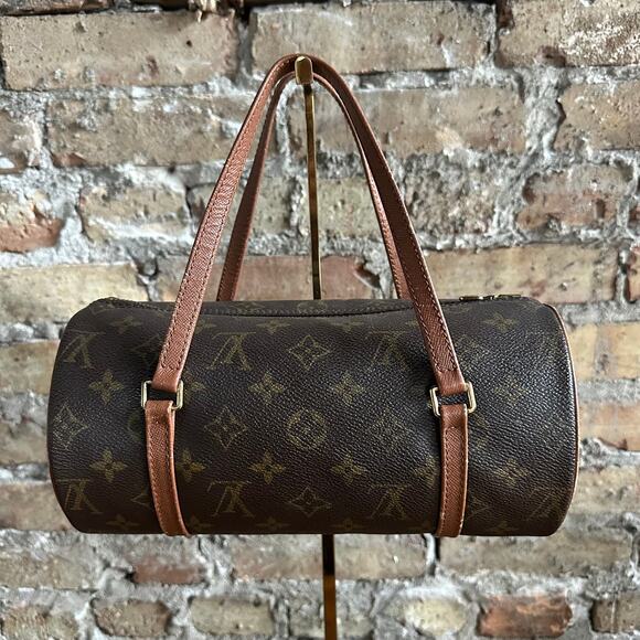 Vintage Louis Vuitton 1997 Papillon 26 Bag - Picture 2 of 15